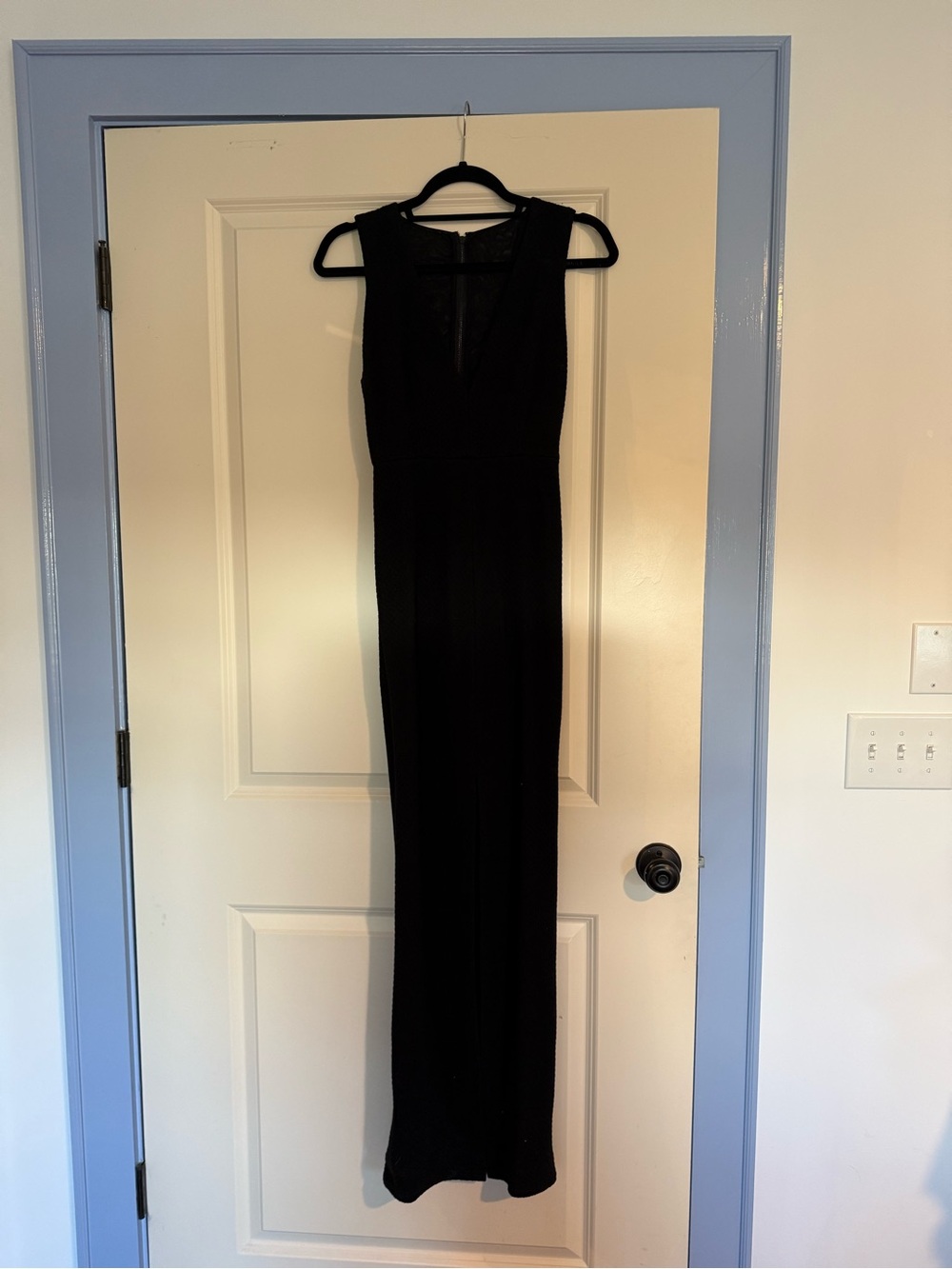 Alice + Olivia Black Sleeveless Maxi Dress gown